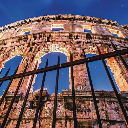 In With Wifi * Pula