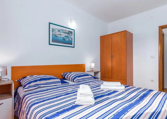 Apartment Beautiful In With Wifi Pula