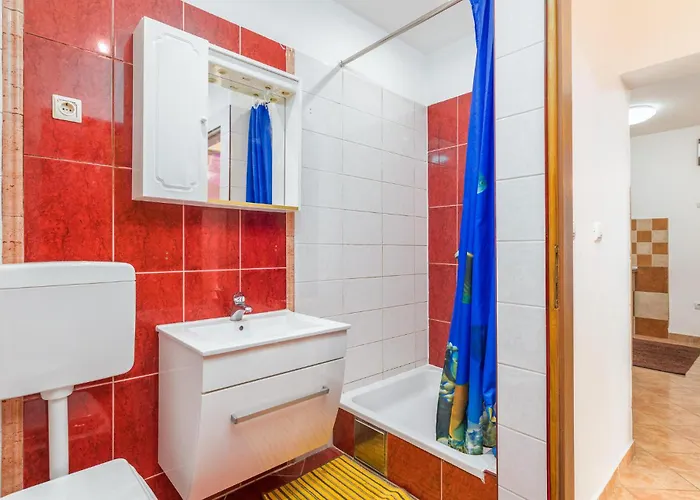 Beautiful In With Wifi Apartment