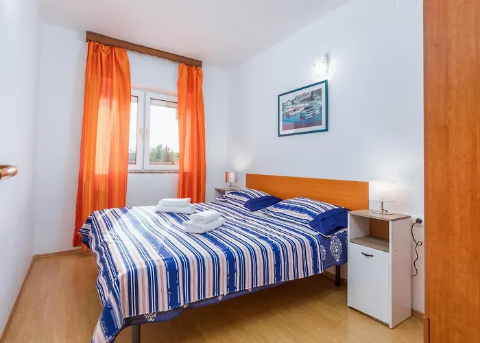 Beautiful In With Wifi 풀라